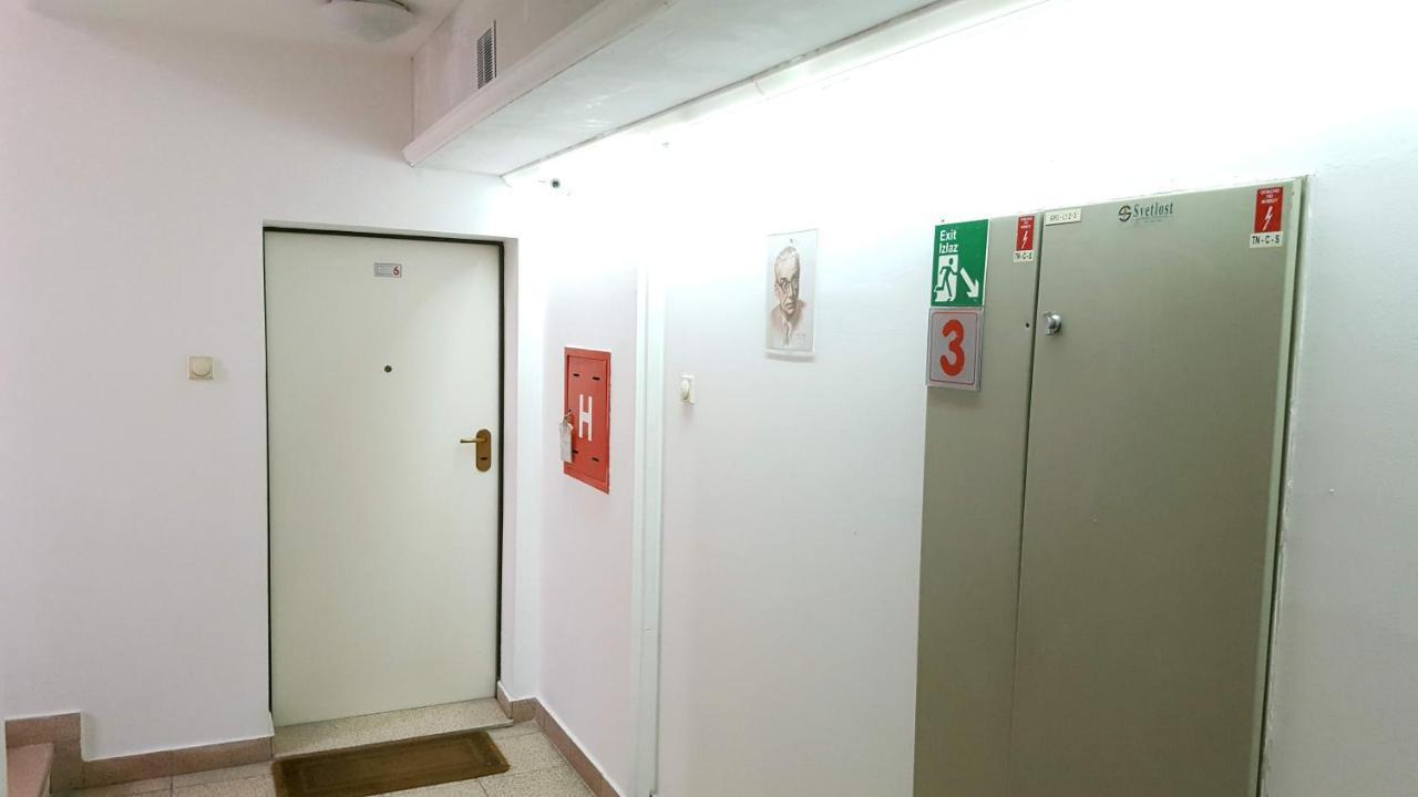 Arena Relax Apartman Belgrade Exterior photo
